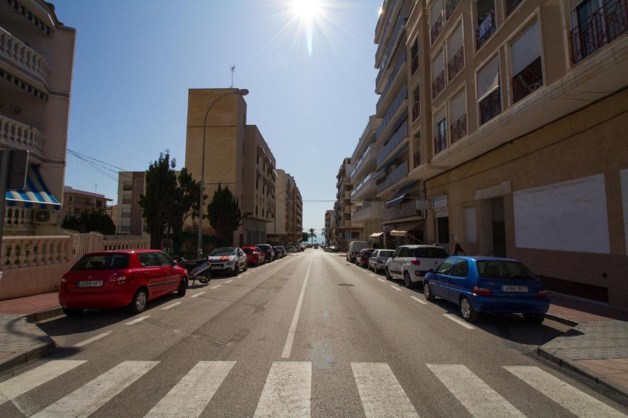 Alacant Home: Santa Pola. Piso Moderno A 200 Metros De La Playa Екстериор снимка